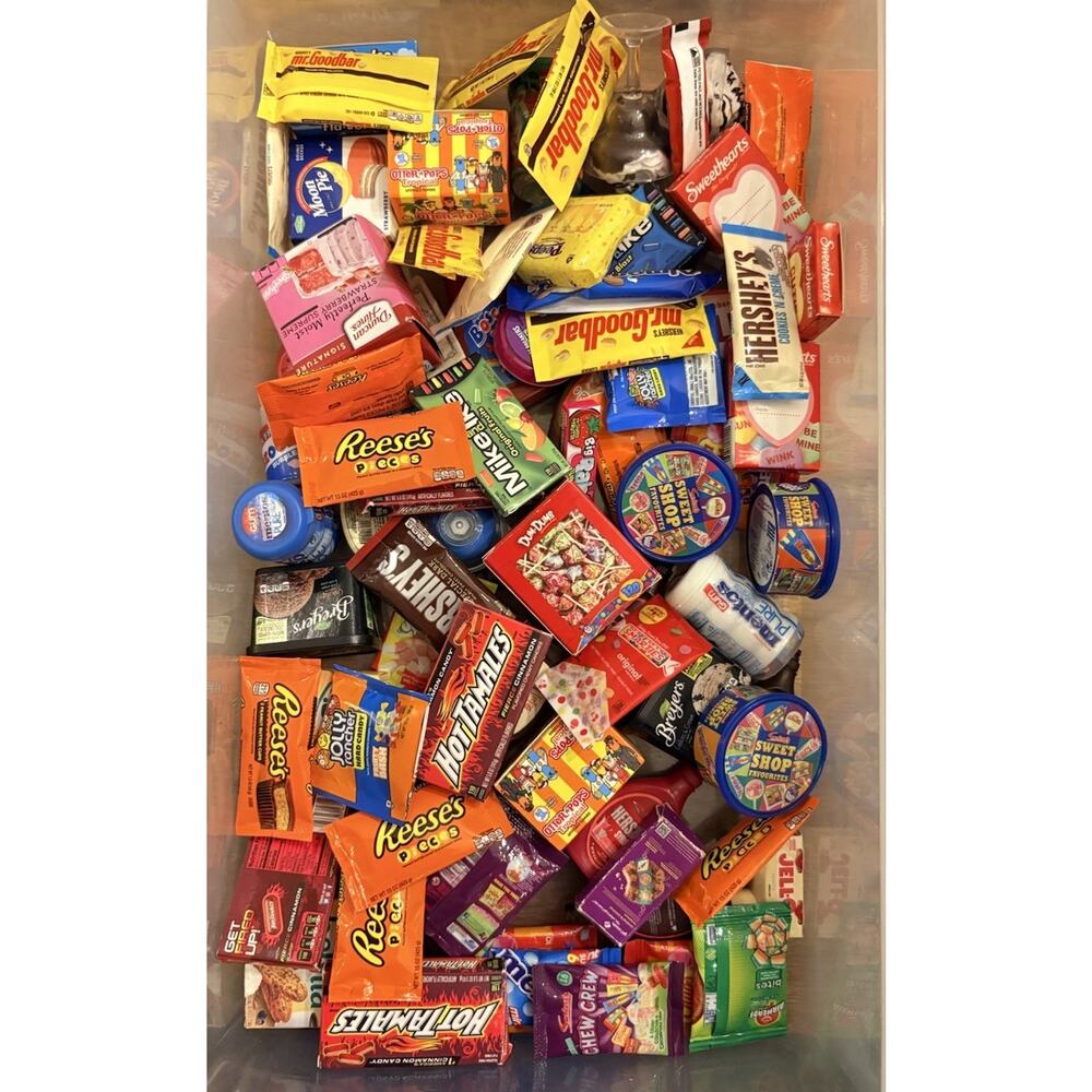 HUGE Lot 600 Mini Brands Food Fast Food Makeup Household Items Toys GOLDS & ROSE